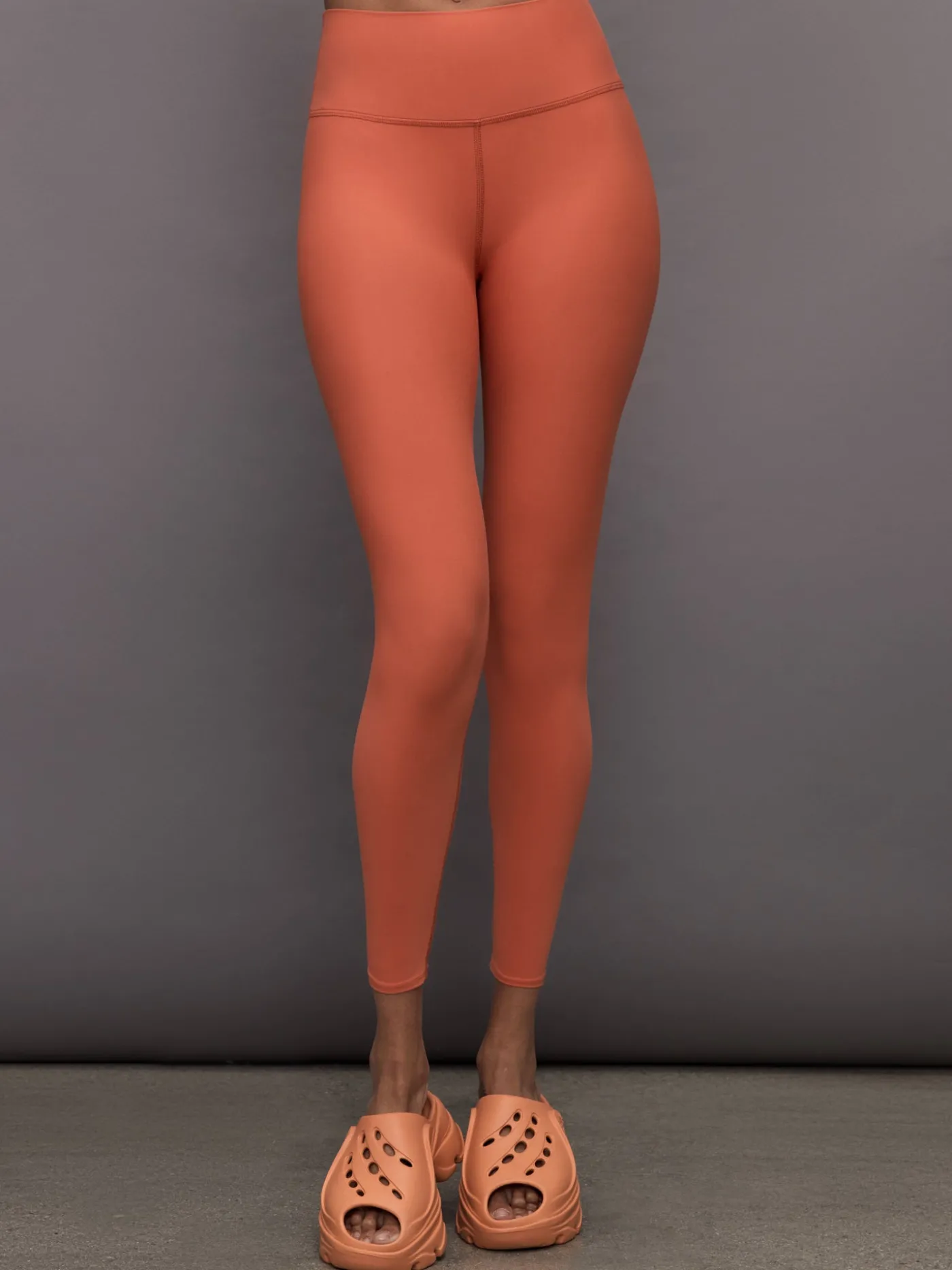 High Rise Legging in Melt