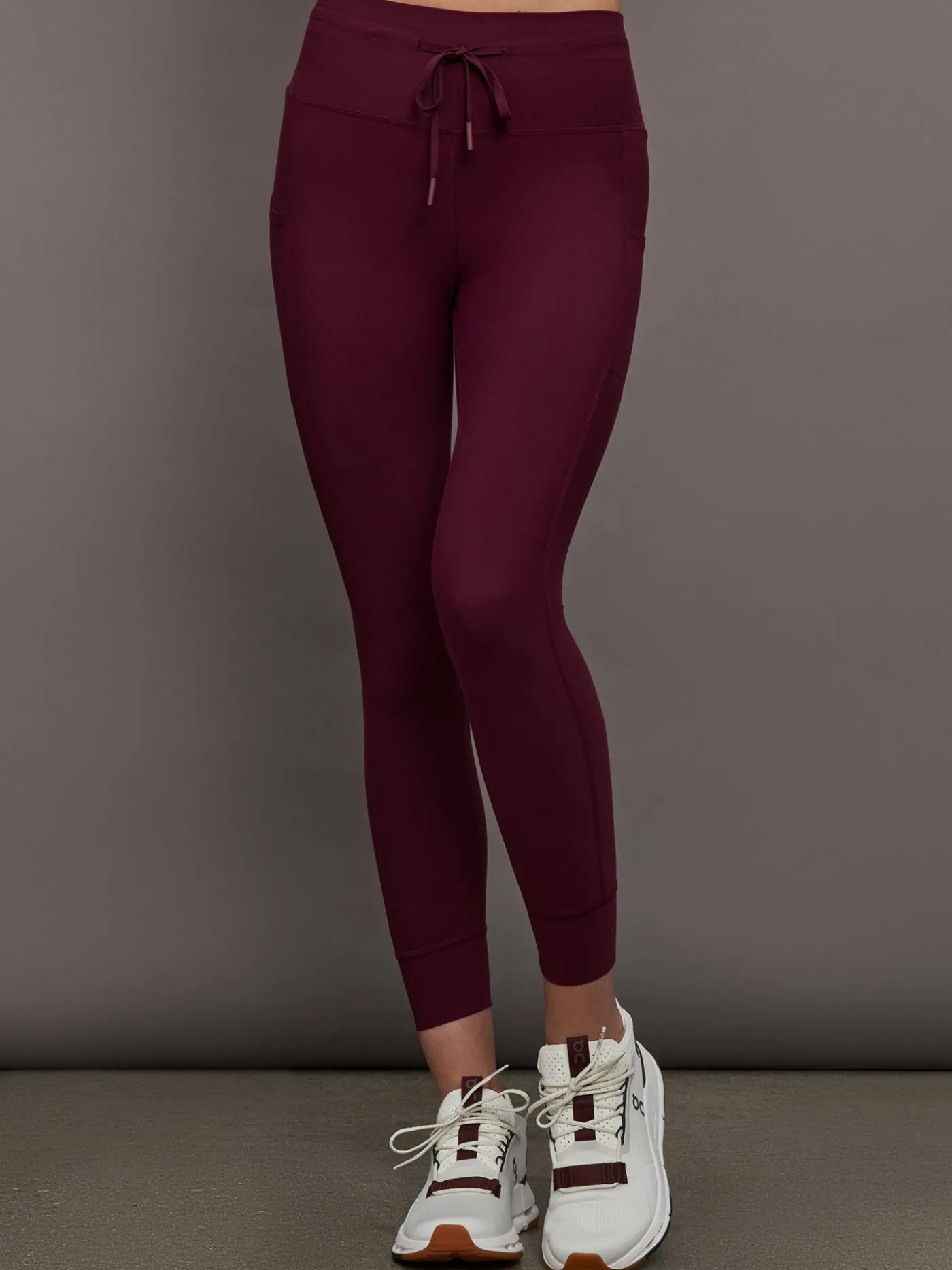 High Rise Sport Pocket Legging in Melt