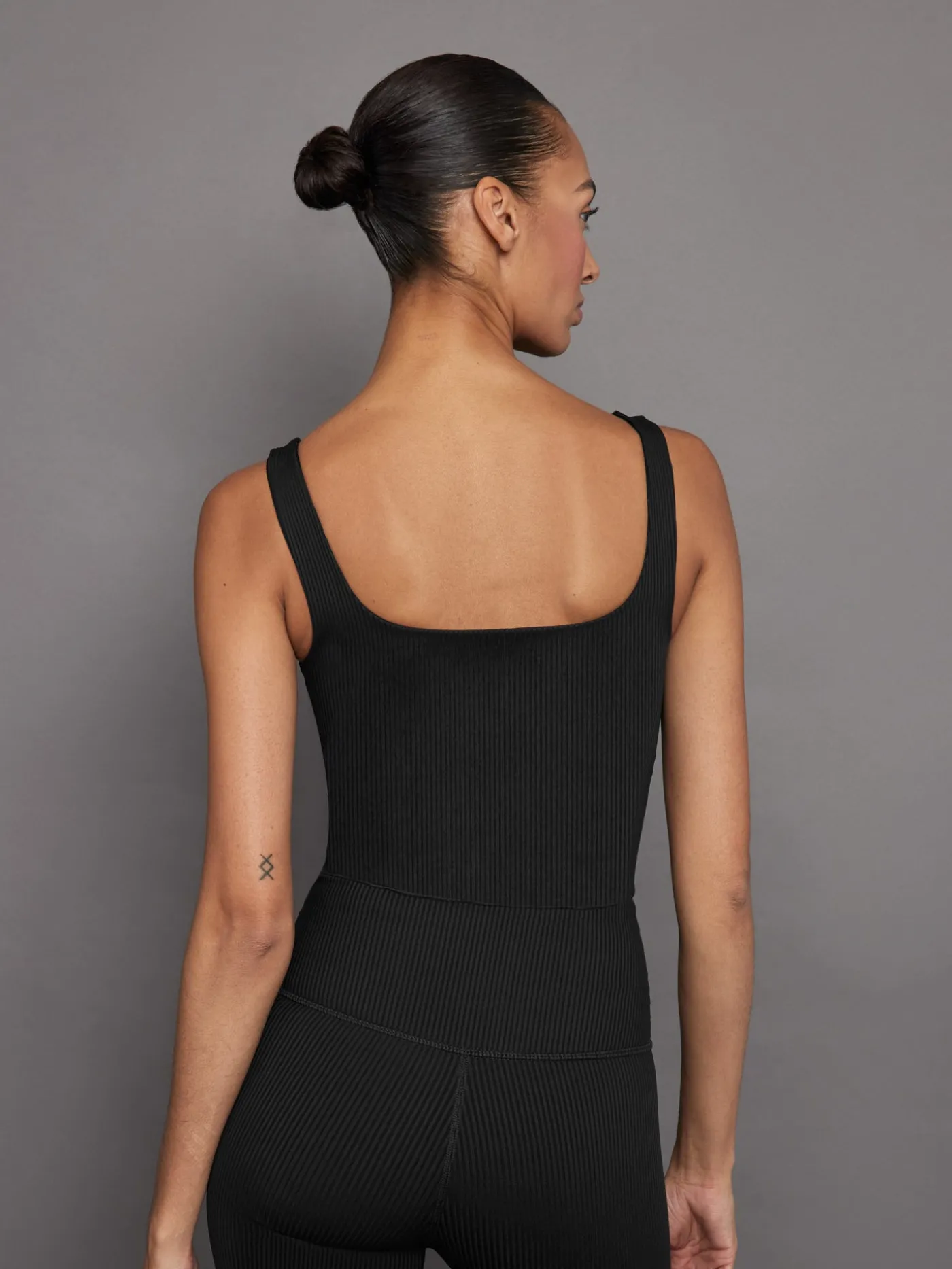 Ribbed Tank